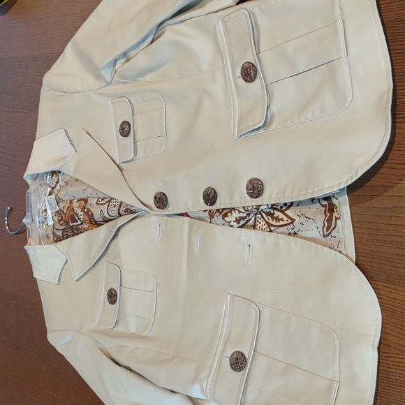 pursuits Jackets & Blazers - NWOT WOMAN Blazer by Pursuits A ze 12